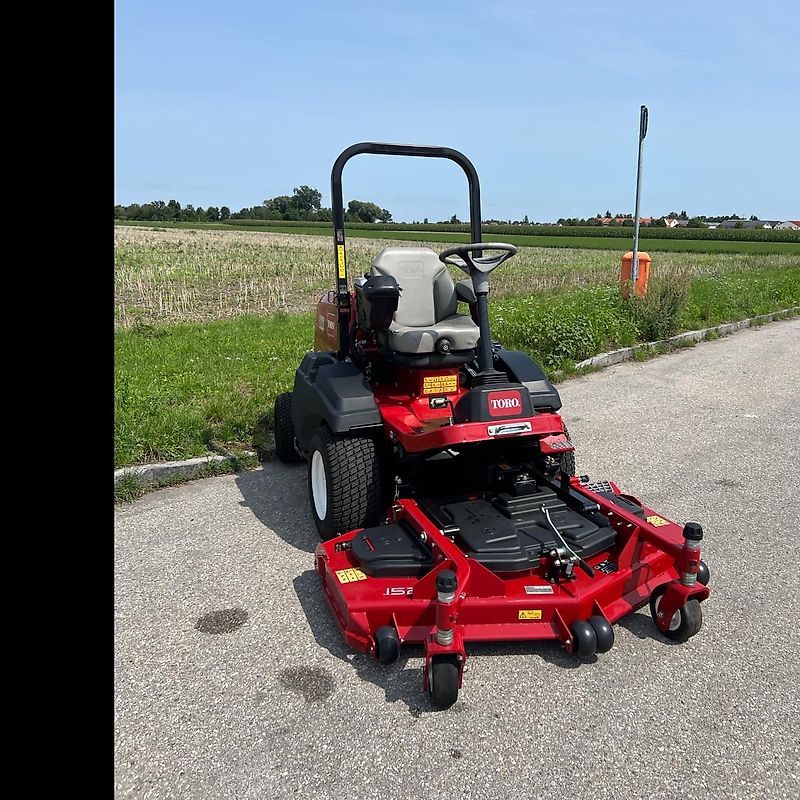 Toro Groundsmaster 3200