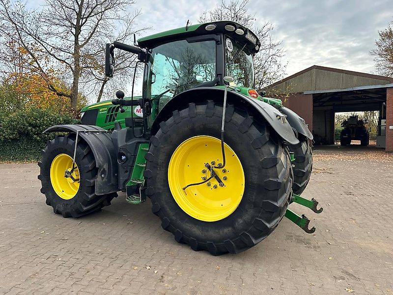 John Deere 6215 R mit GPS RTK