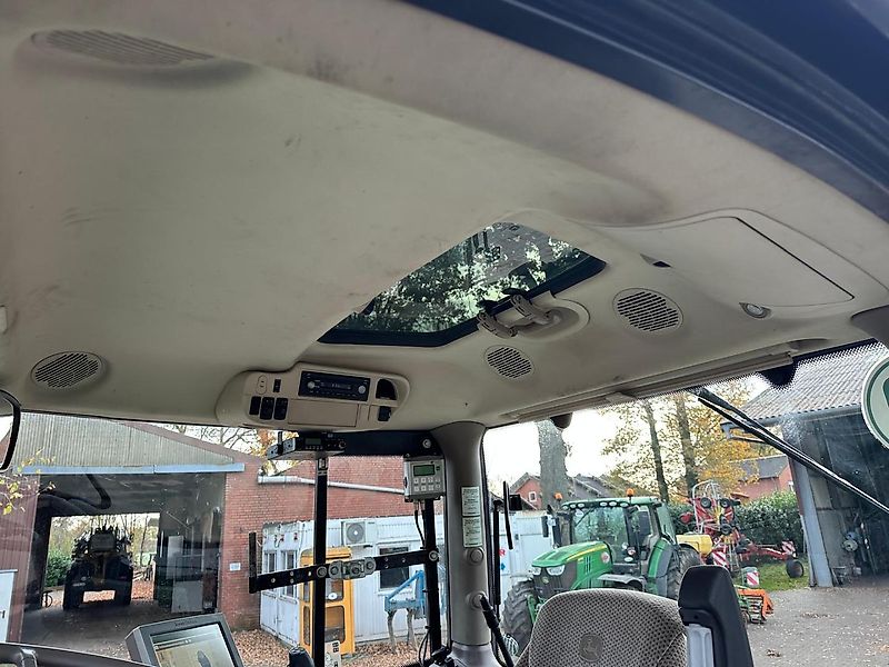 John Deere 6215 R mit GPS RTK