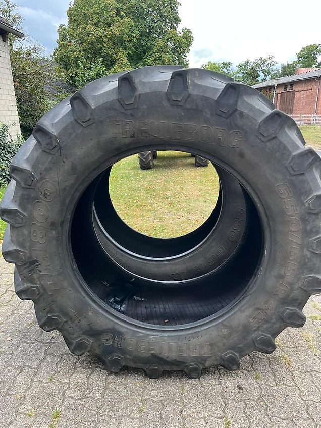 Trelleborg 650/65 R42 TM800
