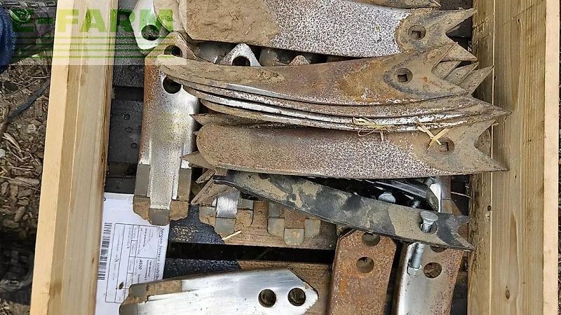 Kuhn cultimer l4000 bugseret