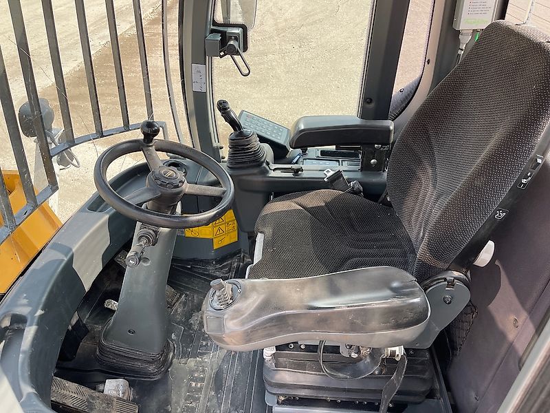 Liebherr 550 CDC + BSS