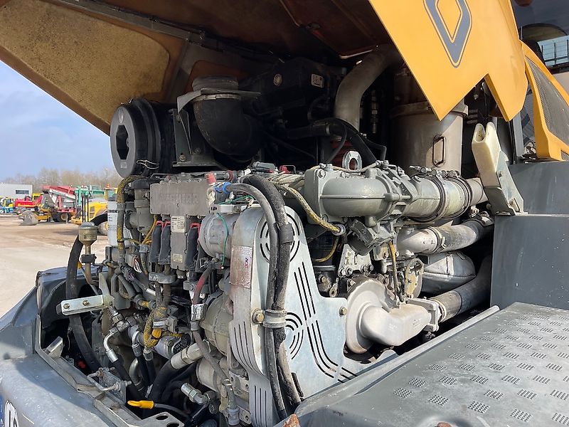 Liebherr 550 CDC + BSS