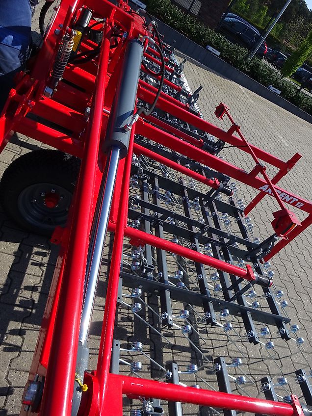 Unia Hackstriegel / Saatstriegel, Akcent, 12,00 m, NEU