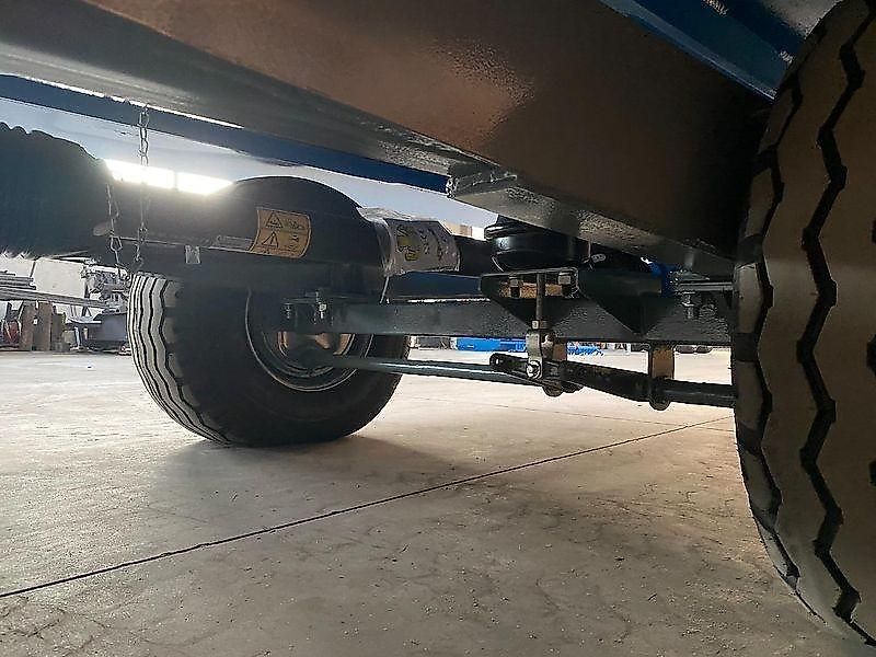 Zamet Futtermischwagen / Feed mixer / Melangeuse / Carro miscelatore / Distribuidor de pienso / Кормораздатчик / Wóz paszowy 14 m3