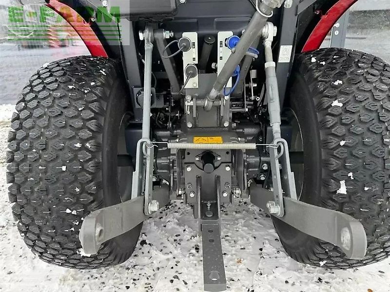 Massey Ferguson 1740m-hc