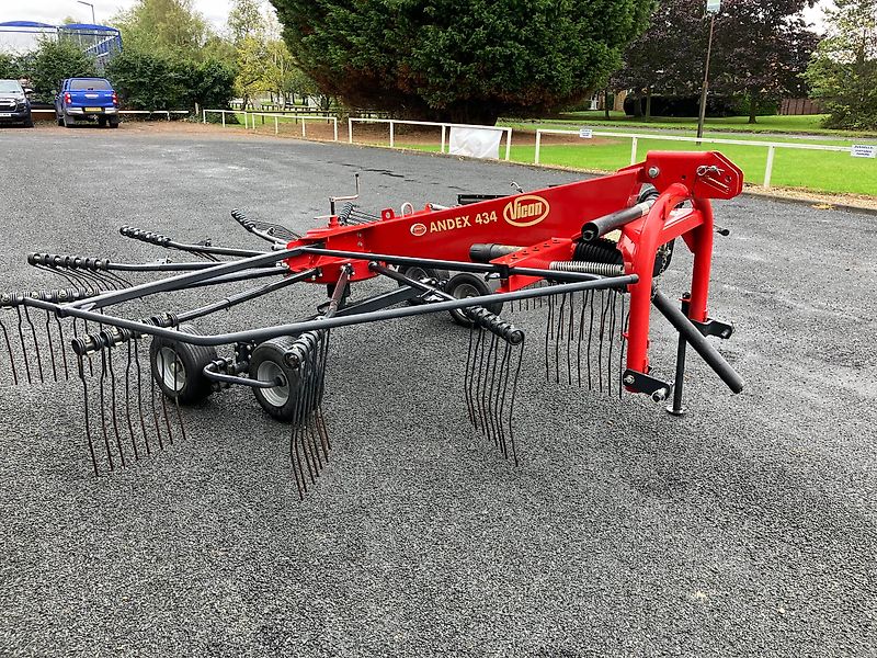 Vicon Andex 434 Single Rotor Rake For Sale