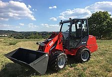 Toyo 851 Kabine Radlader Hoflader 2,5t Hubkraft Yanmar 4 Zyl.