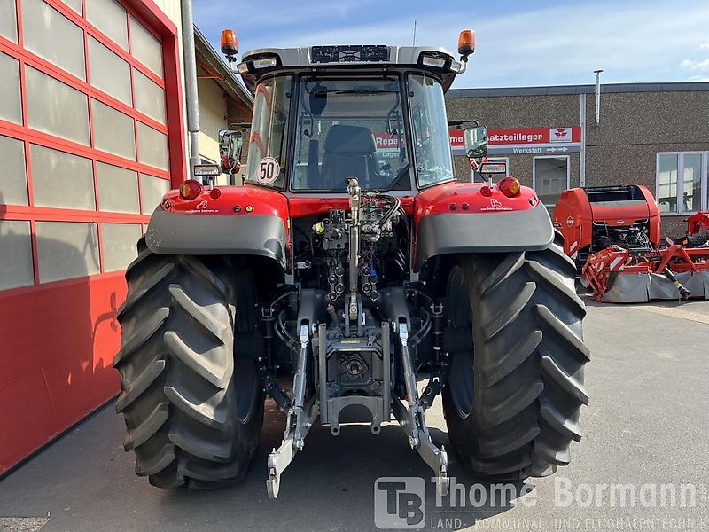 Massey Ferguson MF 7S.180 Dyna-VT Exclusive