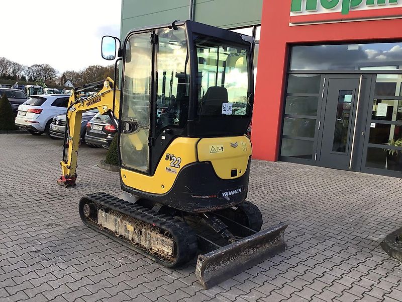 Yanmar SV 22