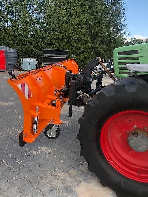 INTER-TECH D&D Landtechnika Schneeschild / Schneepflug