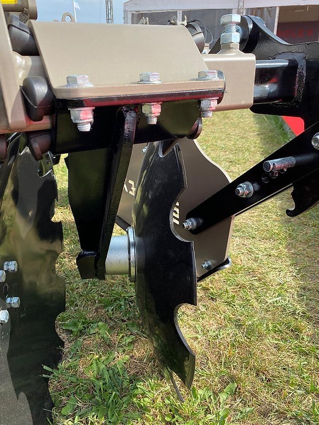 Rol/ex Scheibenegge / Disc harrow / Dechaumeur à disques / Erpice a dischi / Дисковая борона / Brona talerzowa 3 m