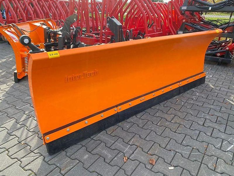 INTER-TECH D&D Landtechnika Schneeschild / Schneepflug