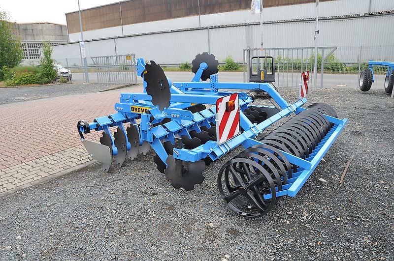 Bremer Maschinenbau Kurzscheibenegge Powerdisc LN 302 / PD 301