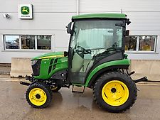John Deere 2038R