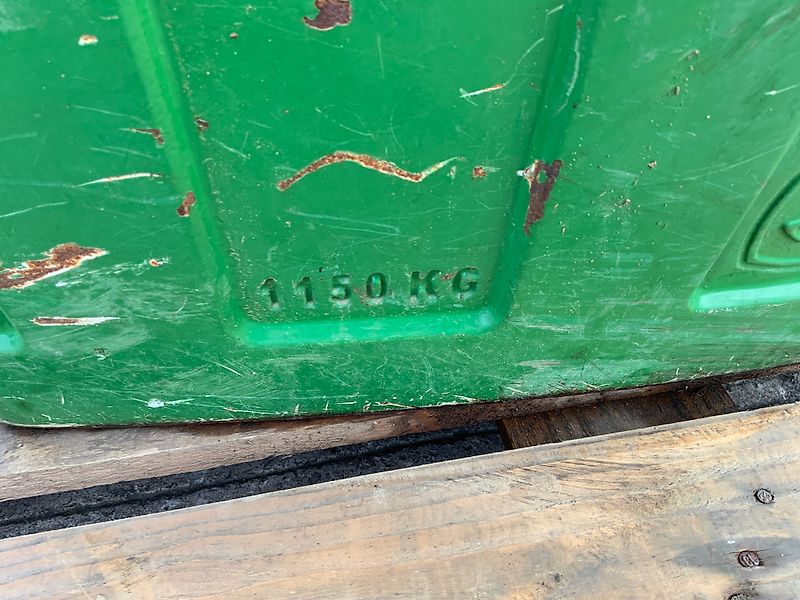 John Deere 1150KG Big Pack Weight
