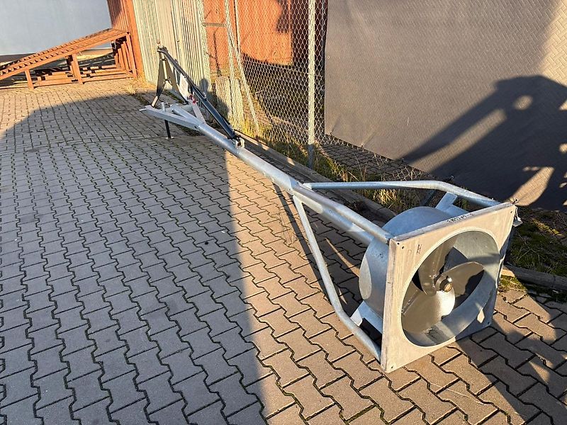 Metal-Technik Güllemixer / Slurry agitator / Agitateur de lisier / Miscelatore / Смеситель жидкого удобрения / Mieszadło do gnojowicy 5,4 m