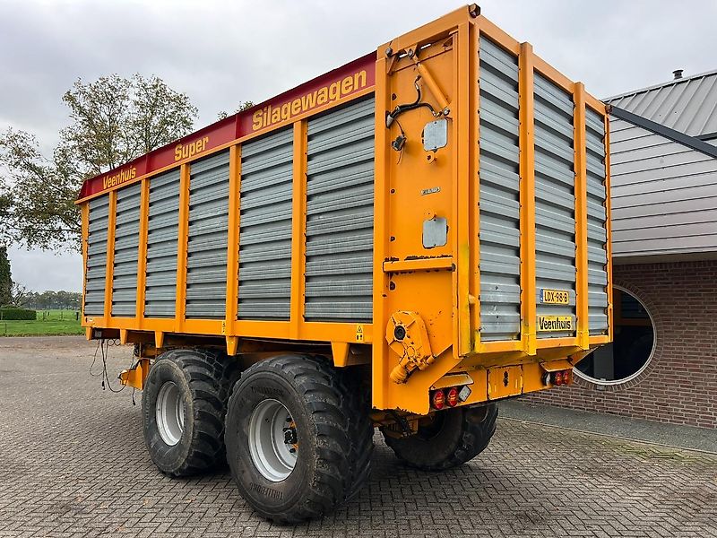 Veenhuis SW 400 Silagewagen