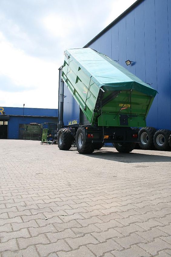 Hilken ZMK5000 Zweiachs-Muldenkipper, Reifen 560/60R22,5