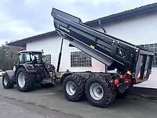 Farmtech GRAVIS 2000 + CLAAS AXION 810 Cmatic