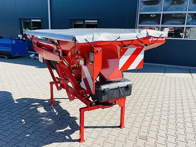 Kverneland DF 1 Fronttank