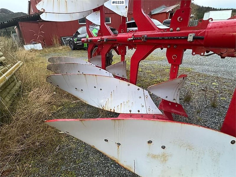 Ovlac 4-skjærs vendeplog