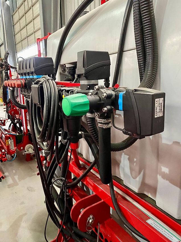 Unia LUX 1015 hydraulische Klappung 1000L 15m Müller-Elektronik ARAG-Armaturen