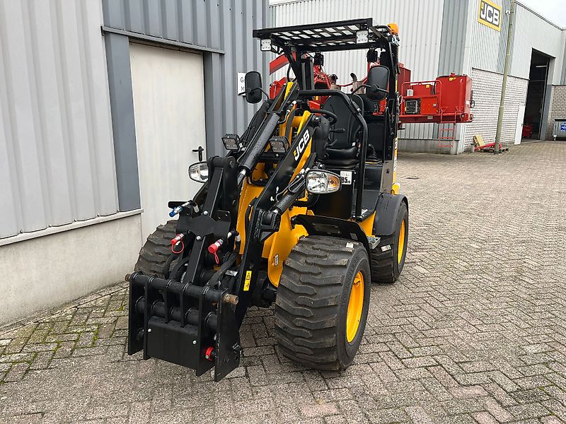 JCB 403 Electric