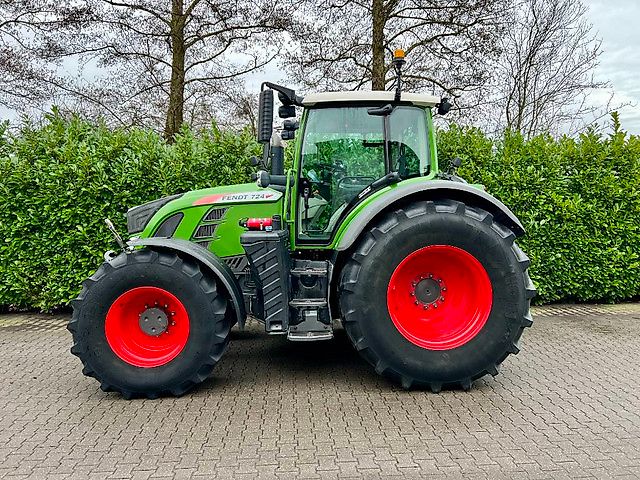 Fendt 724 S4 Profi