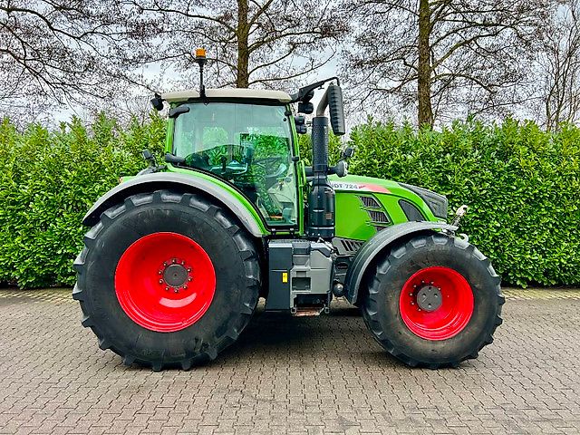 Fendt 724 S4 Profi