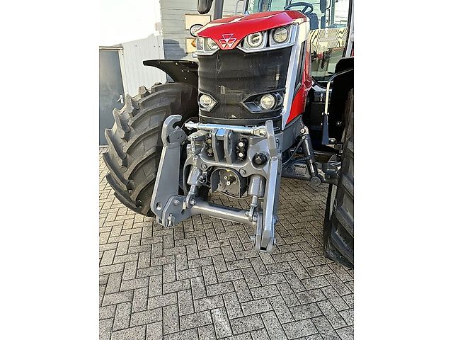 Massey Ferguson 7S-190 DYNA-VT