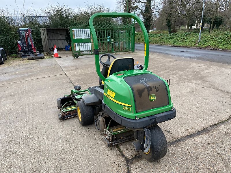 John Deere 2500EH