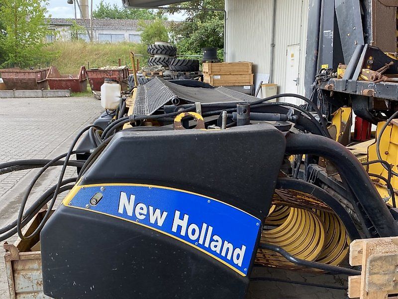 New Holland 270 FP