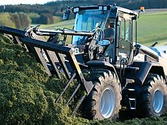 Radlader JCB 435 S, Volvo Aufnahme