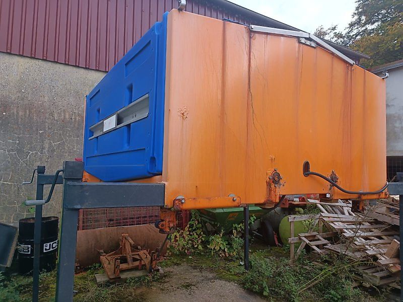 Bucher STA 4000 TC FS / Gmeiner Yeti 4000 W ECON Streuautomat