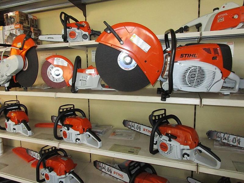 Stihl Motorsäge NEU Benzin Akku Elektro Kettensäge Holz Wald Fors