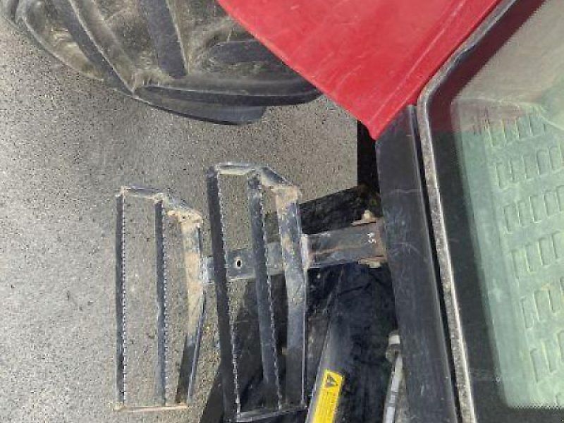 Massey Ferguson 5445 DYNA 4