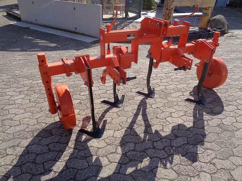 Howard Howard Frontgrubber 4 Stiele 200cm Arbeitdbreite Heckgrubber mit Zapfwellendurchtrieb & Hitch bzw Mechanisches Hubwerk für Anbaugeräte Kreiselegge Zinkenrotor oder andere Anbaugeräte