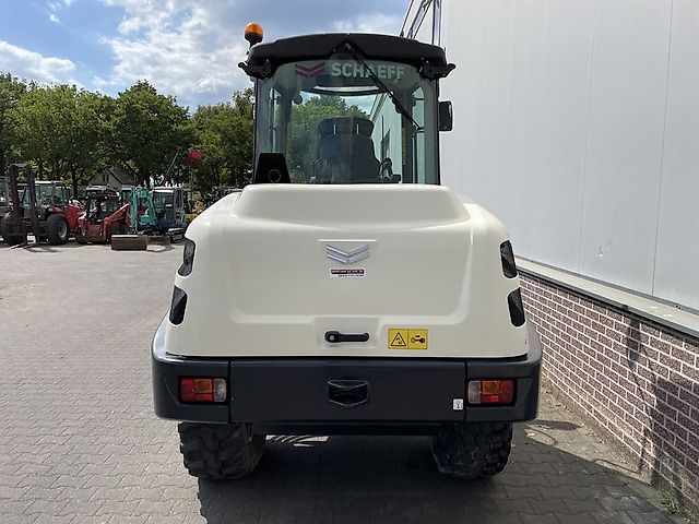 Schaeff TL100 (Yanmar V100)
