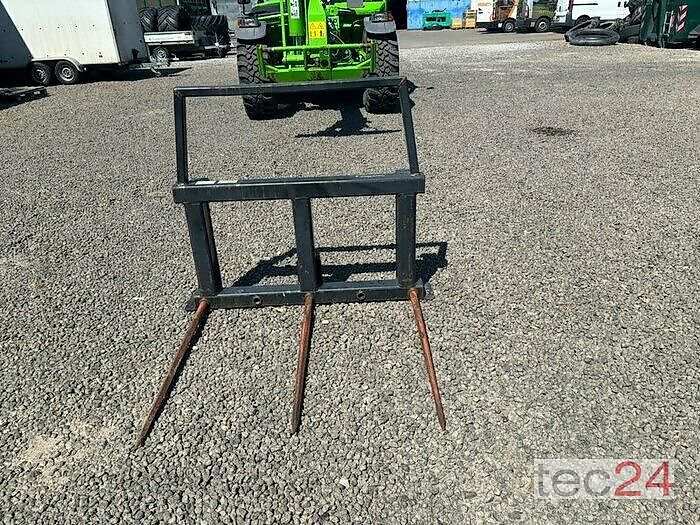 Bressel und Lade Ballenspieß 3 Zinkig