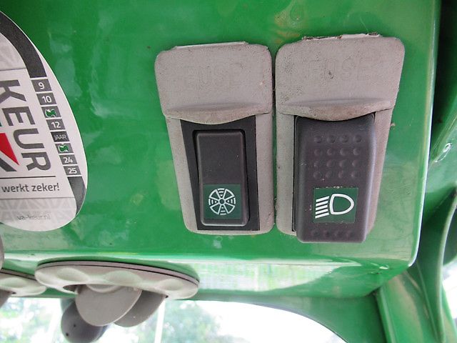 John Deere 4110 4WD 4x4 Hydrostaat Cabine