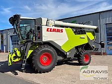 Claas TRION 650