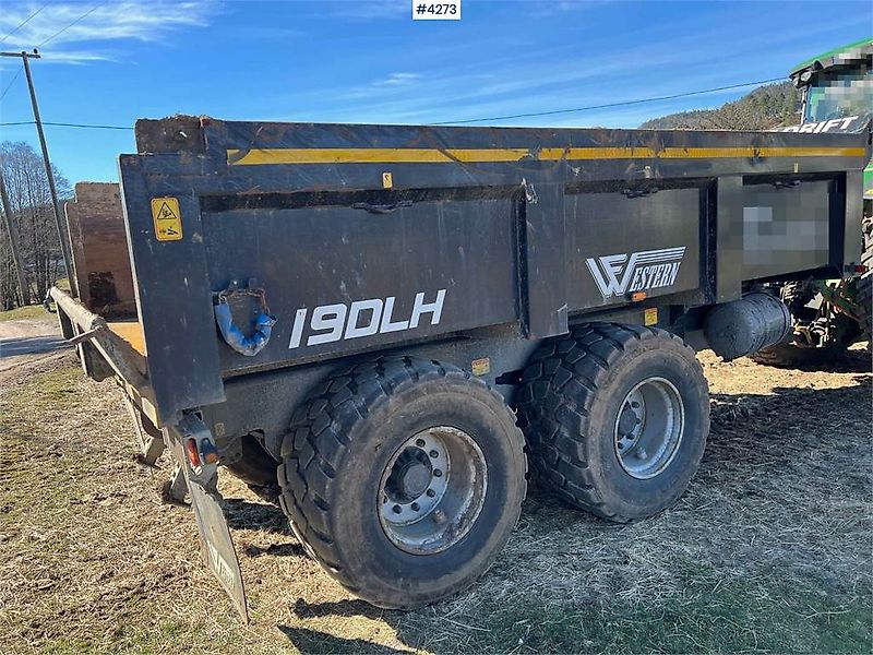 Richard Western wf19DLH