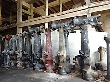 ZF- Teile gebraucht von ZF - Vorderachsen - verschiedene Modelle ZF- Vorderachsteile  von verschiedenen Typen- von Case IH-  Fendt- Deutz