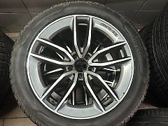 Pirelli P ZERO Winter 255/45/19