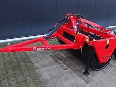 Hofstede Sportveld gras weide wei veld zode roller rol wals