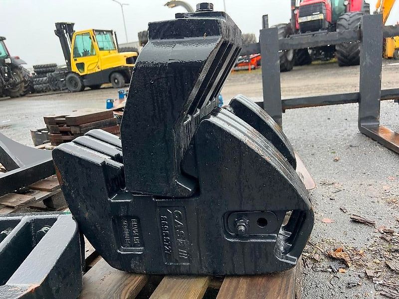 New Holland Alkuperäinen Etupaino 355kg