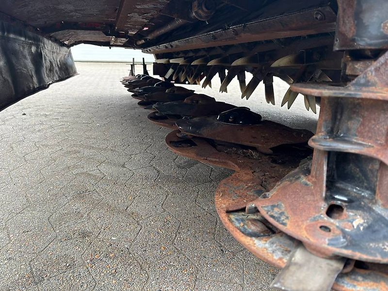 Kongskilde GXT 13005 + GXF 3605 Front