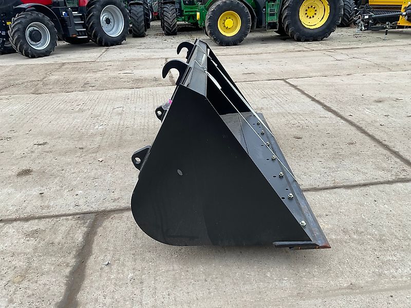 JCB SHOVEL BUCKET