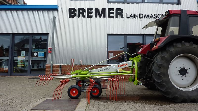 Claas LINER 370